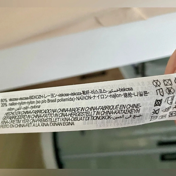 Zara  Long Sleeveless Vest - Picture 7 of 8